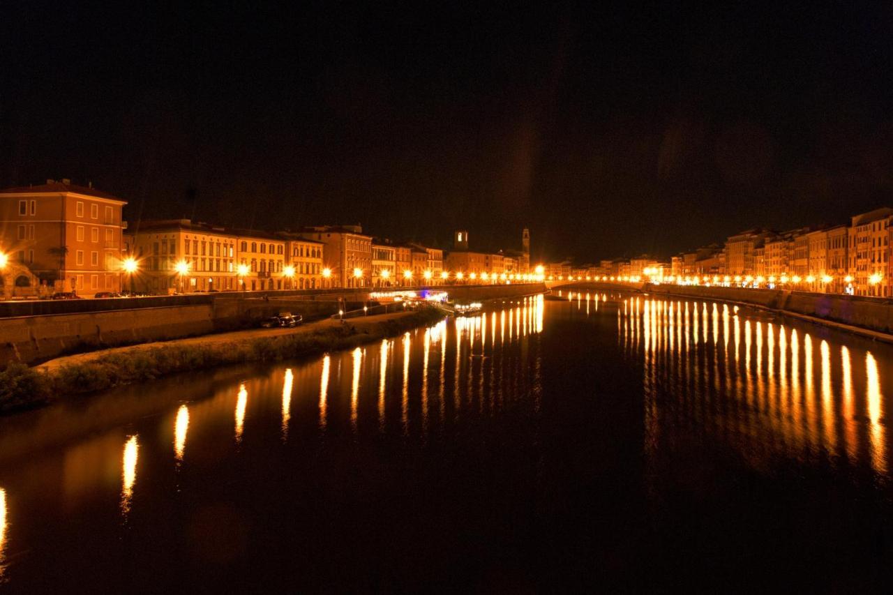 Nice Apartment On The Riverside Pisa Luaran gambar